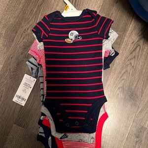 5 pack- brand new Carters onesies
